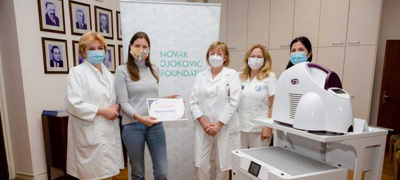Fondacija Novak Đoković: Vredna donacija medicinske opreme