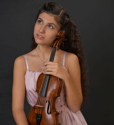 Violinistkinja Lana Zorjan