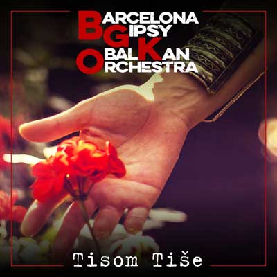 Barselona Gipsi balKan Orchestra objavili novi spot „Tisom Tiše”