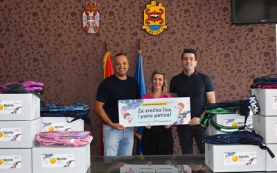 Zaposleni kompanije Balkan Bet donirali školski pribor